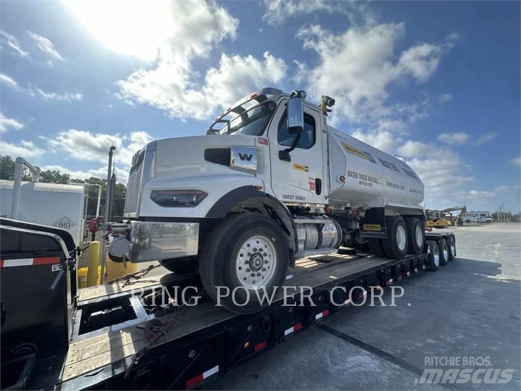 United WT5000 Tanker trucks