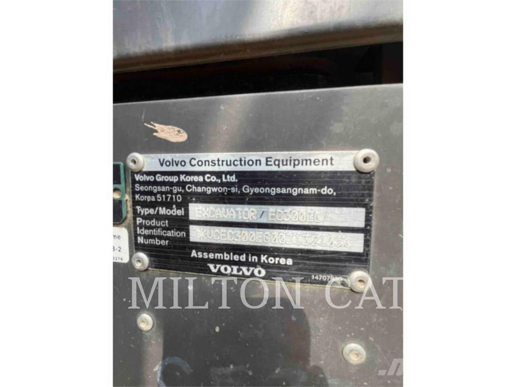 Volvo EC300E Crawler excavators