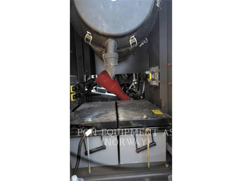 Volvo EC380 Crawler excavators