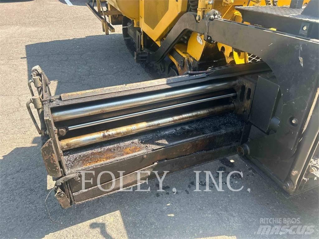 Weiler P385B Asphalt pavers