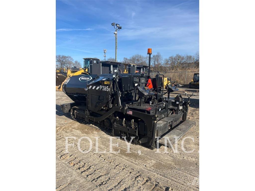 Weiler P385B Asphalt pavers