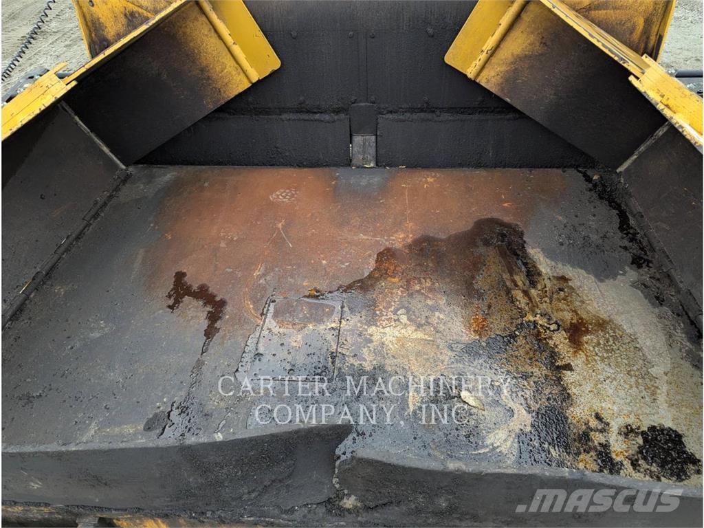 Weiler P65 Asphalt pavers