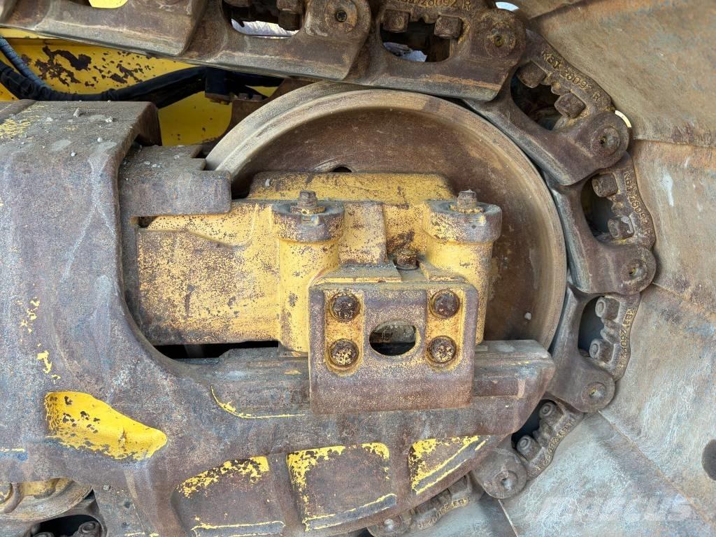 Komatsu D 61 PX-23 Crawler dozers