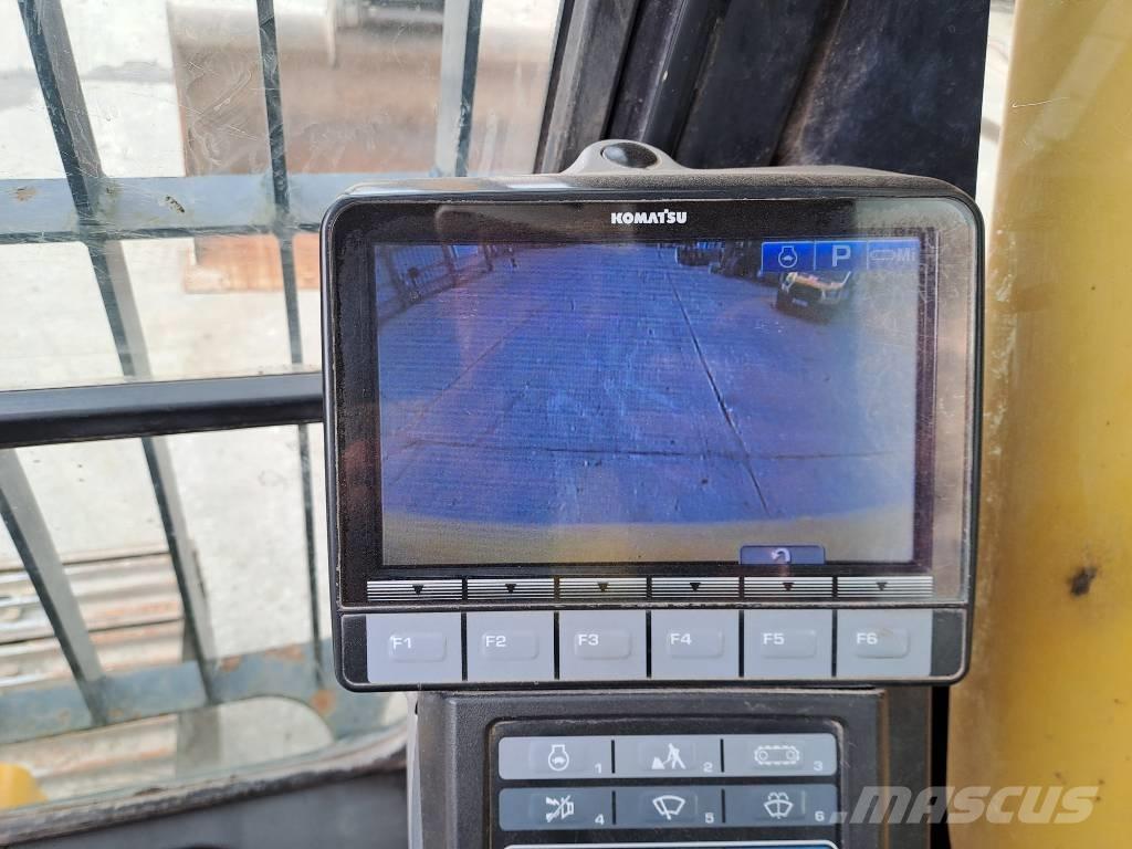 Komatsu HB 215 LC-2 Crawler excavators