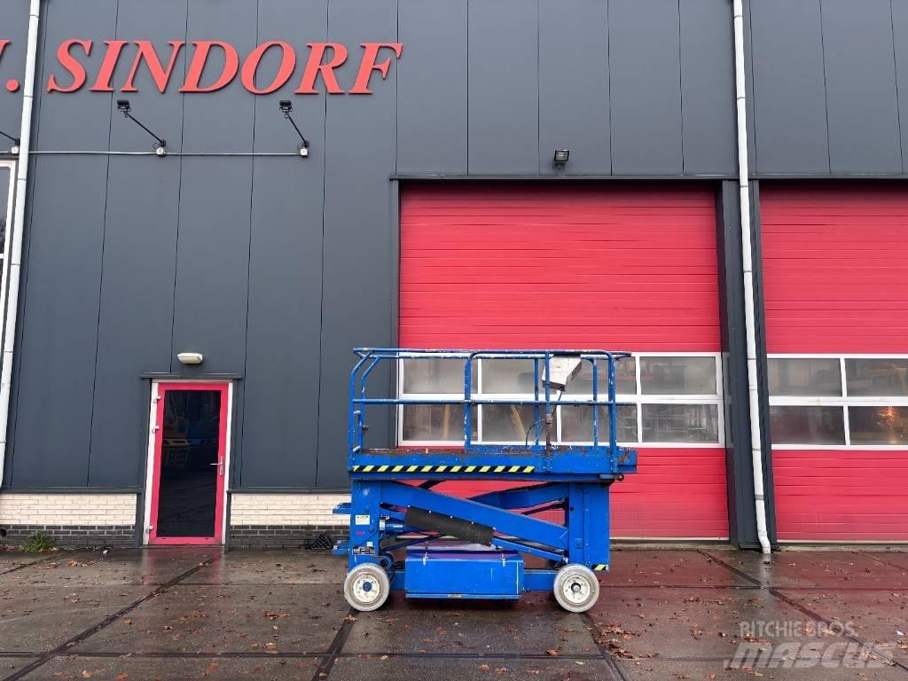 UpRight SL20 Scissor lifts