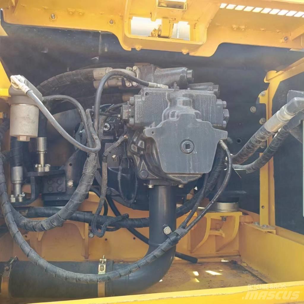 Komatsu PC 350 Crawler excavators