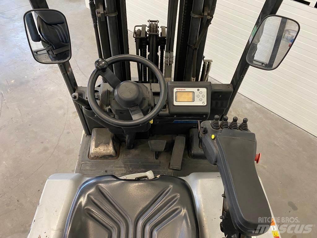 Nissan G1N1L20Q Electric forklift trucks