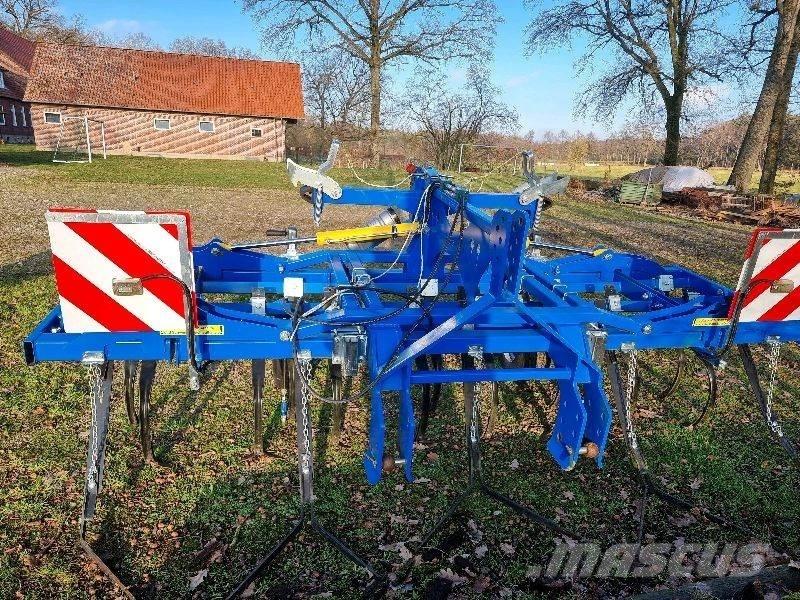  TREFFLER TH 300/75 Farm machinery