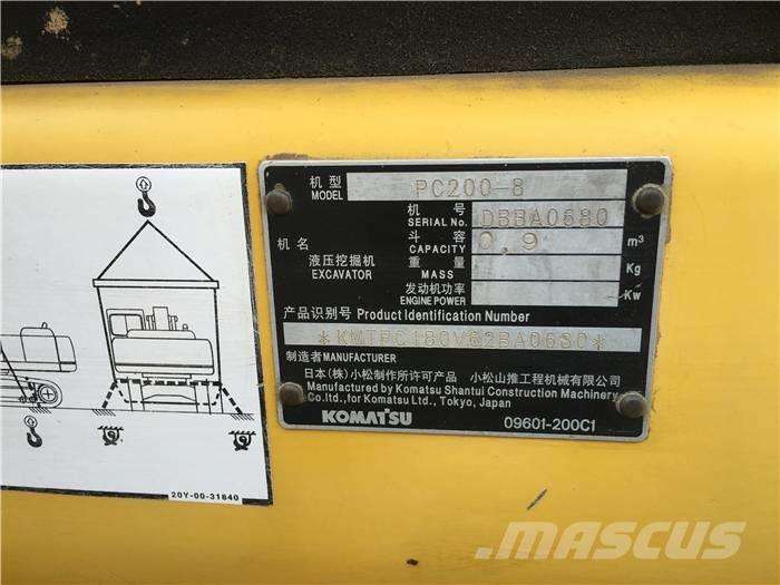 Komatsu PC 200-8 Crawler excavators