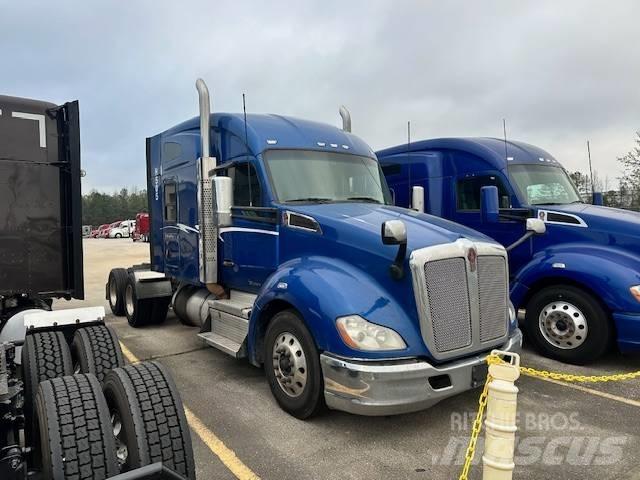 Kenworth T 680 Prime Movers