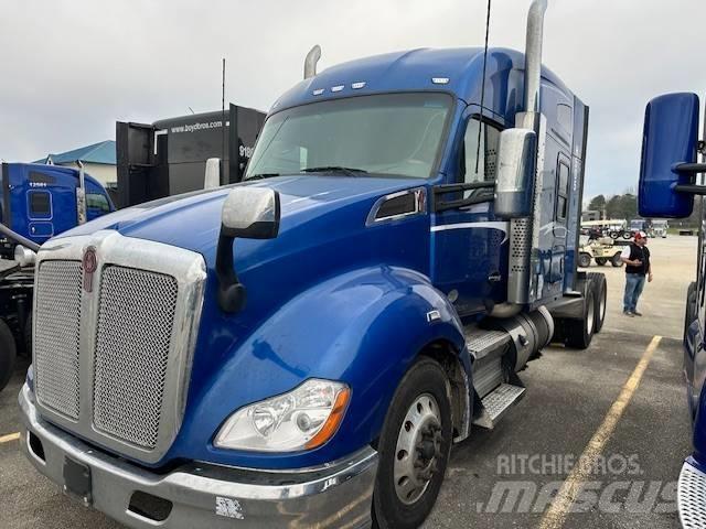 Kenworth T 680 Prime Movers