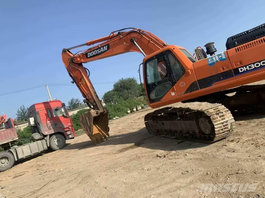 Doosan DH300 Crawler excavators