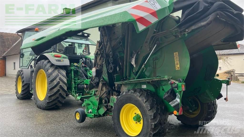 John Deere V461R Square balers