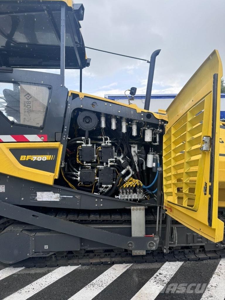 Bomag BF 700 C-3 L Asphalt pavers