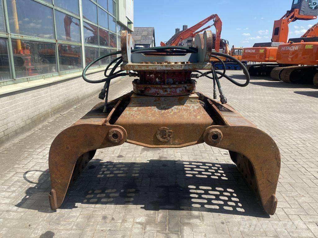 Demarec CW 45 Grapples