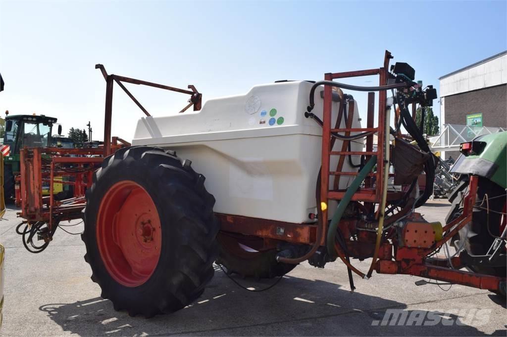 Holder N250 Trailed sprayers