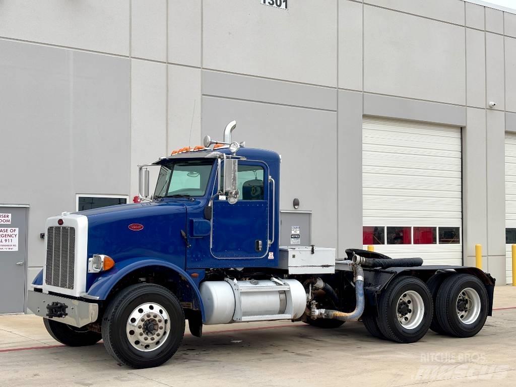 Peterbilt 365 Prime Movers