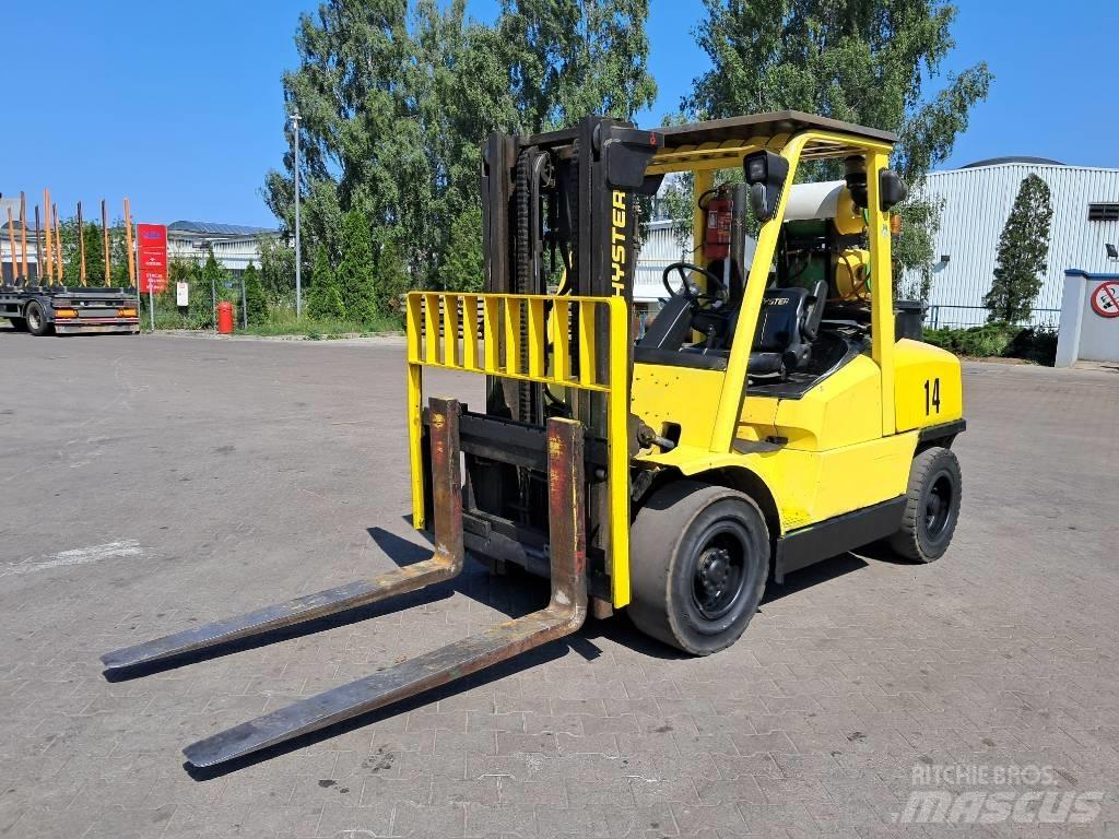 Hyster H5.00XM Diesel trucks