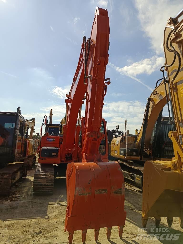 Doosan DX150 LC Crawler excavators