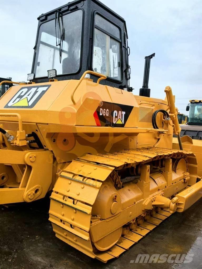 CAT D6G Graders