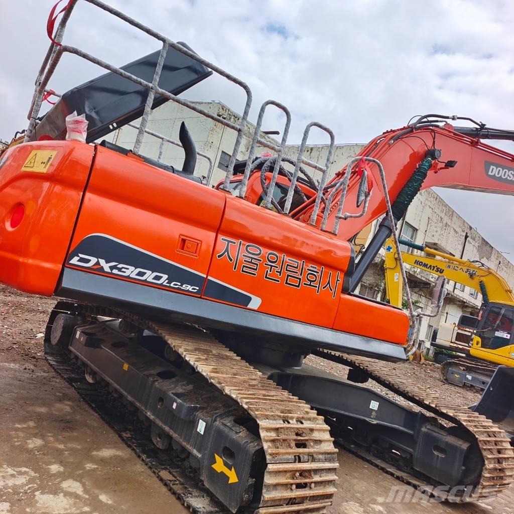 Doosan DX 300LC-9C Crawler excavators