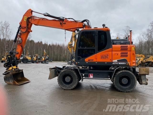 Doosan DX165W-5 Wheeled excavators
