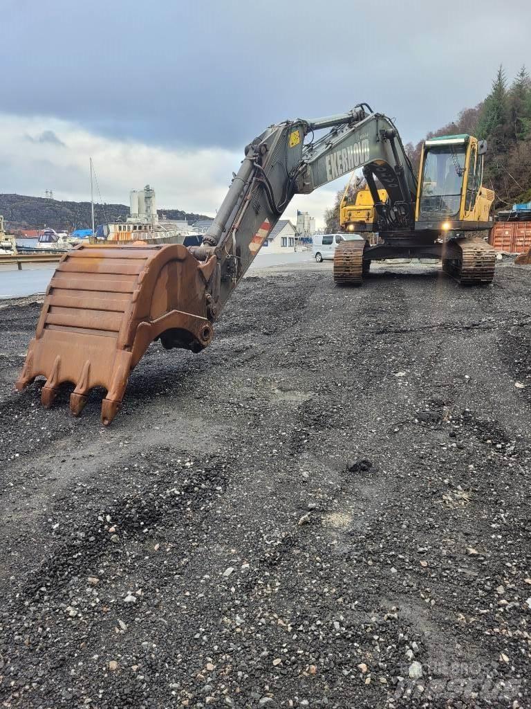 Volvo EC 240 Crawler excavators