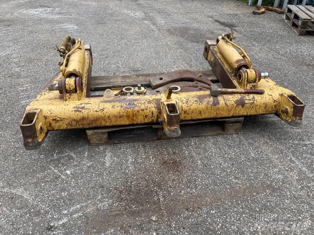 CAT 953 C Scarifiers