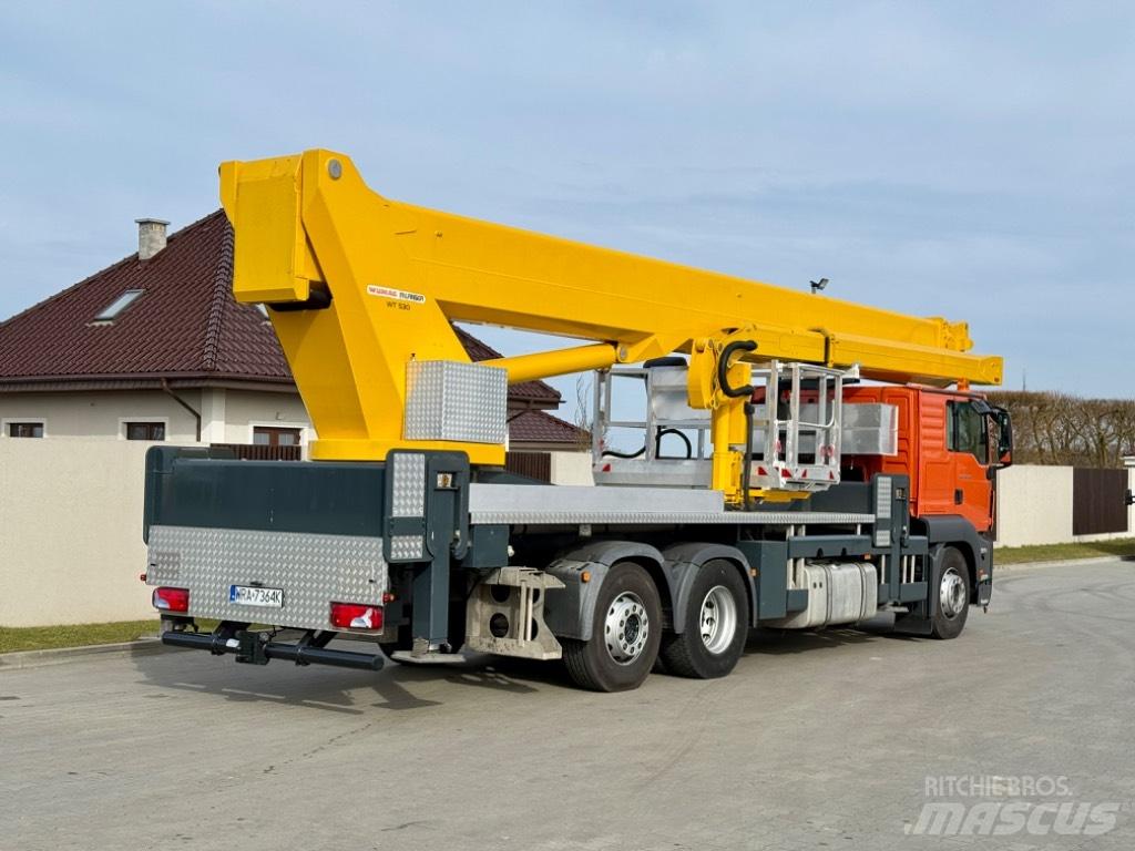 Wumag WT 530 Truck mounted platforms