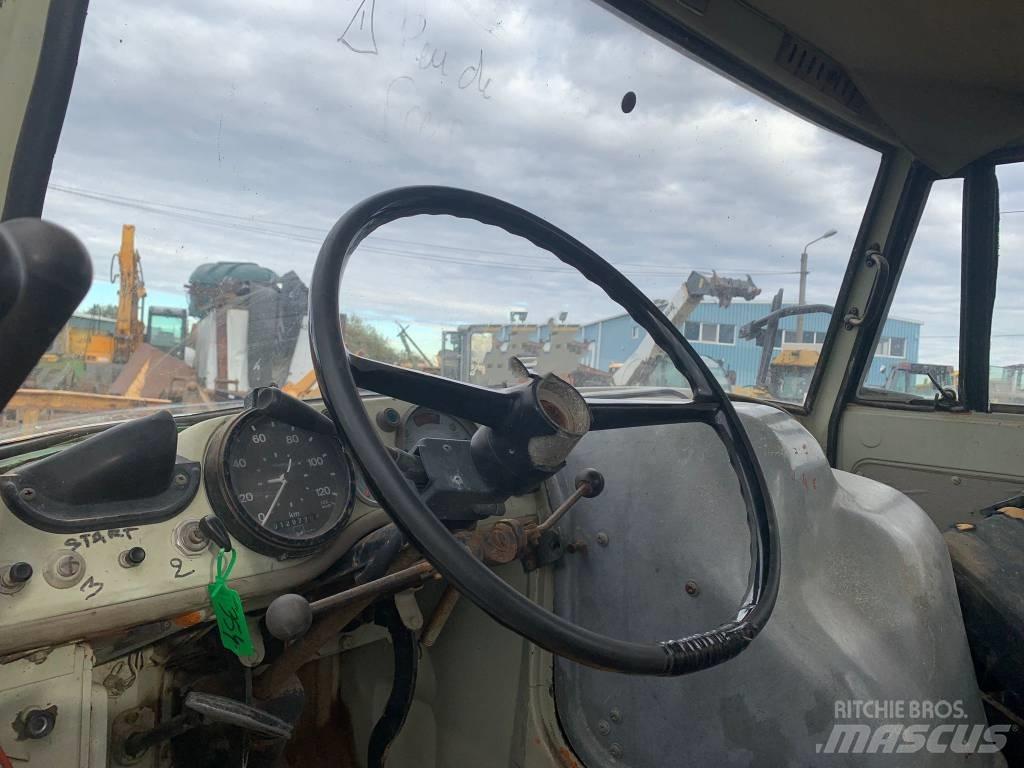 Mercedes-Benz 406A Municipal / general purpose vehicles