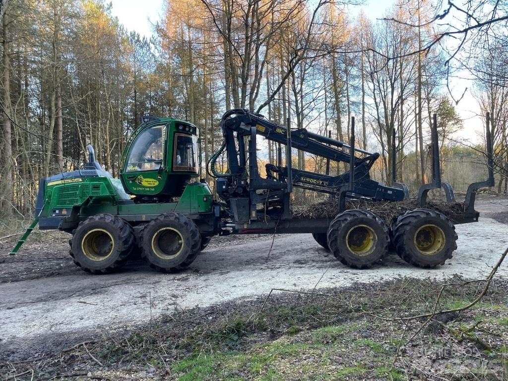 John Deere 1110G Forwarders