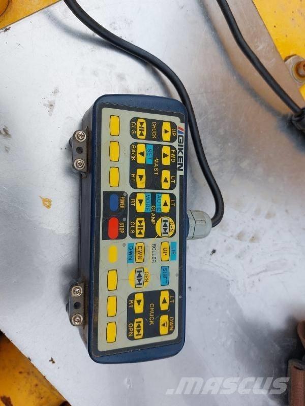 Giken ZP100 Hydraulic pile hammers