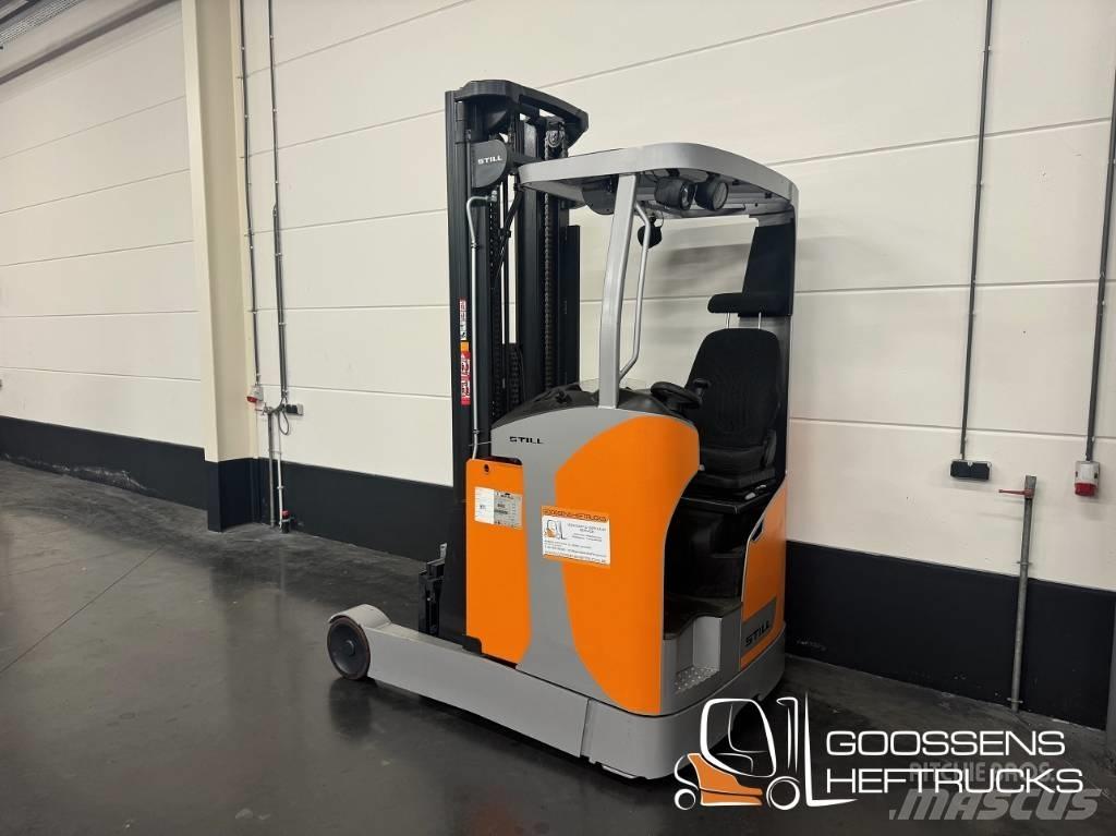 Still FMX 17 Reach truck