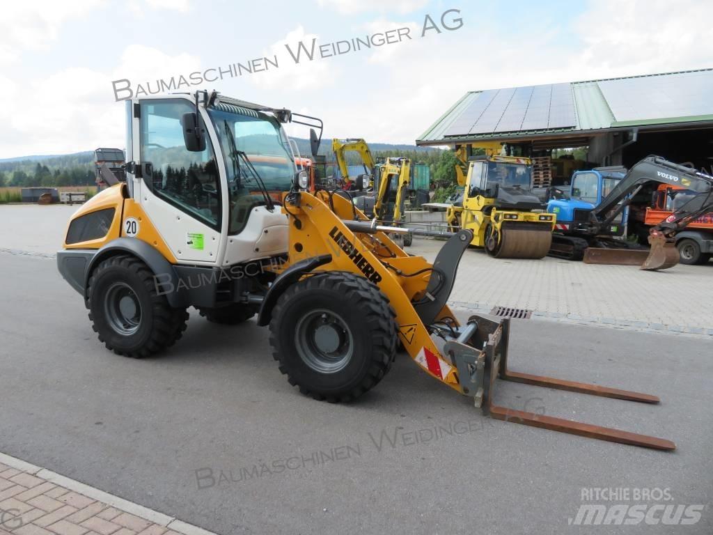Liebherr L506C Wheel loaders