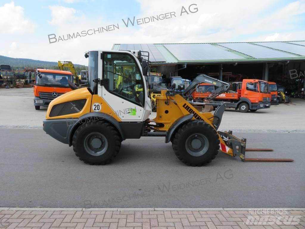 Liebherr L506C Wheel loaders
