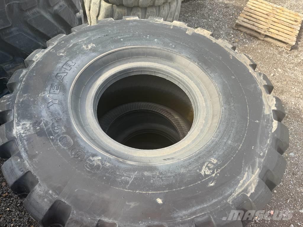Goodyear 750/65R25 Tyres, wheels and rims