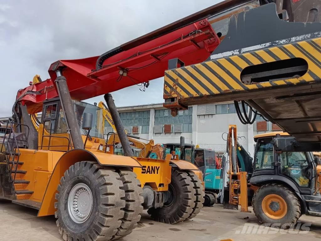 Sany SRSC 45 C30 Reach stackers