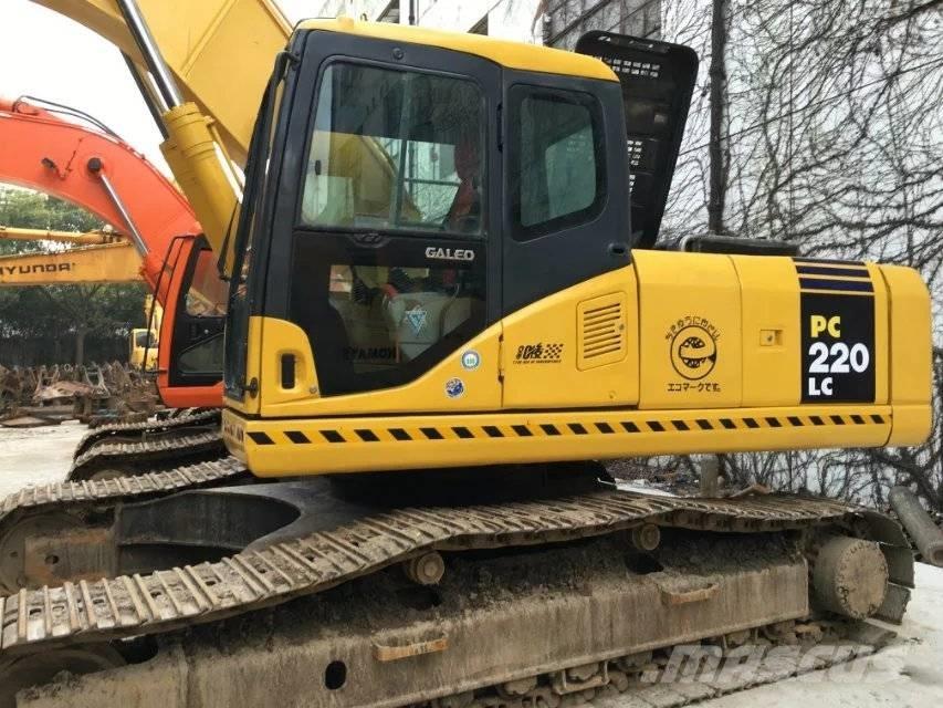 Komatsu PC 220-7 Crawler excavators