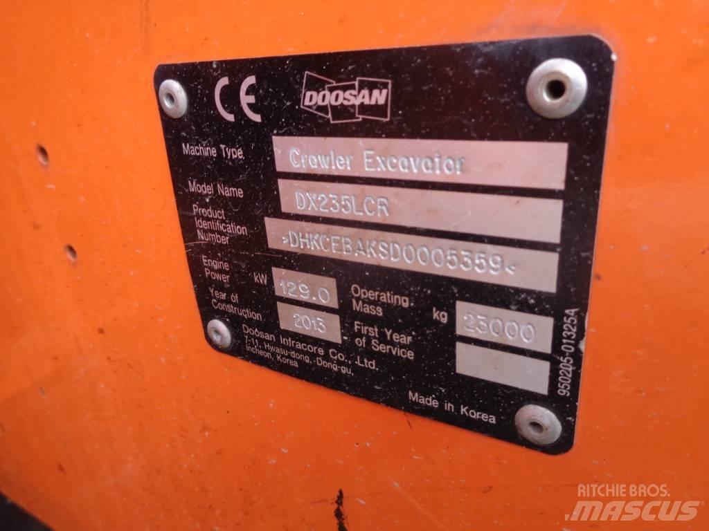Doosan 235 LCR Crawler excavators