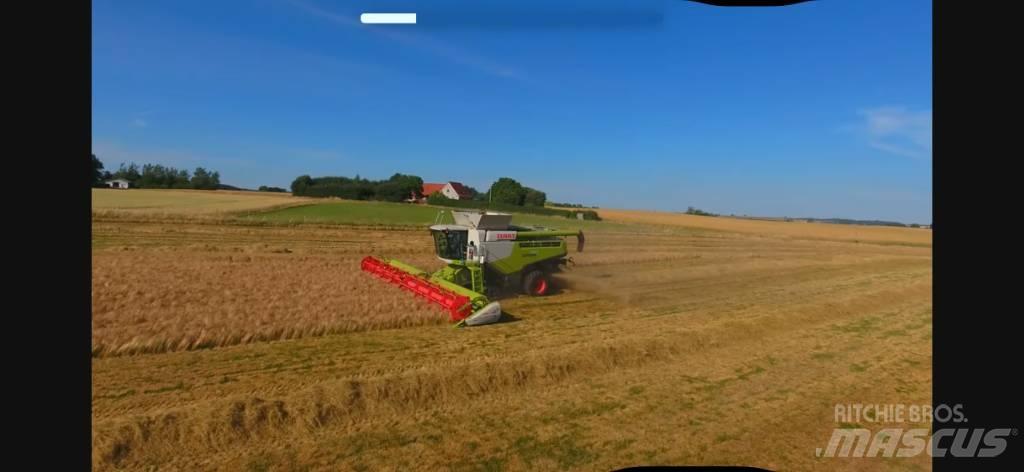 CLAAS Lexion 780 TT Combine harvesters