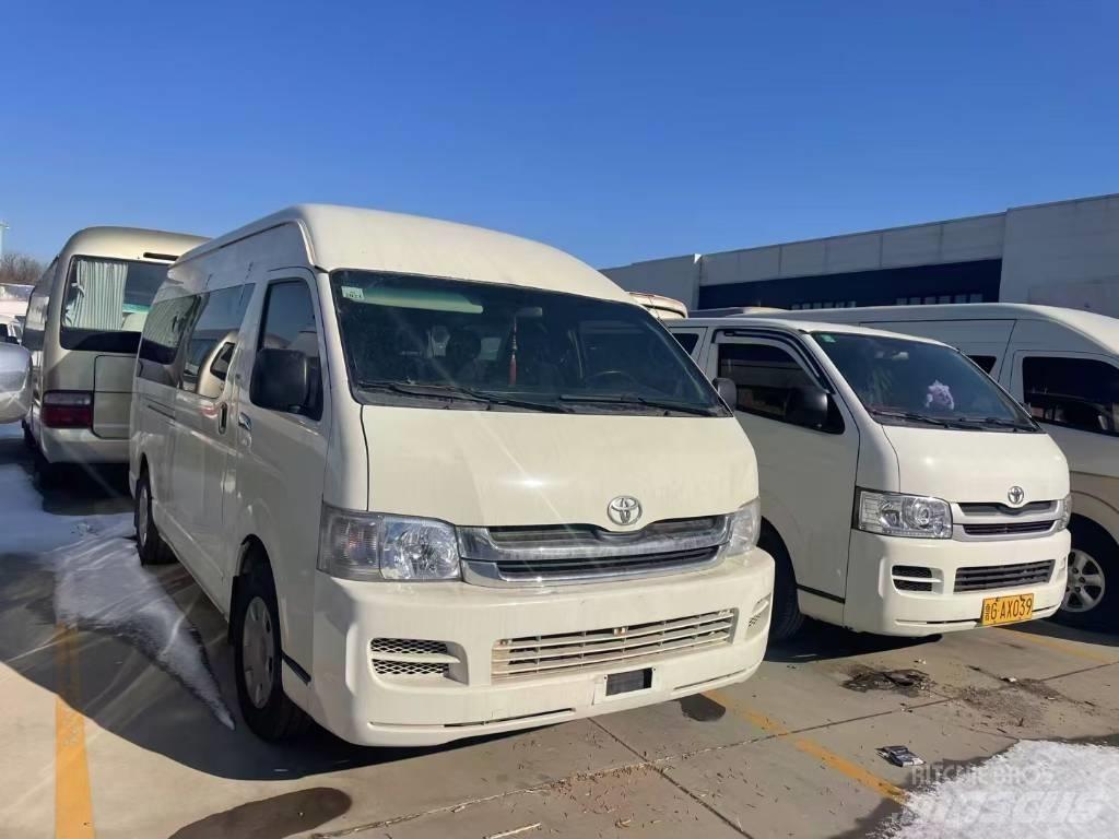 Toyota Hiace Intercity bus