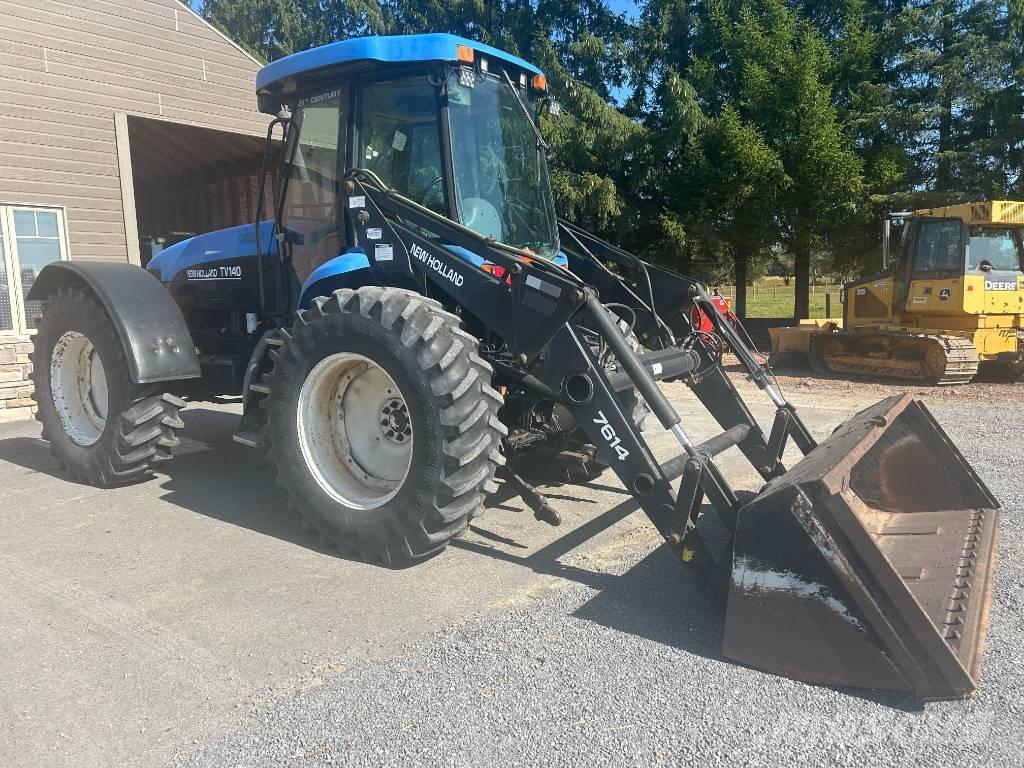 New Holland TV 140 Tractors