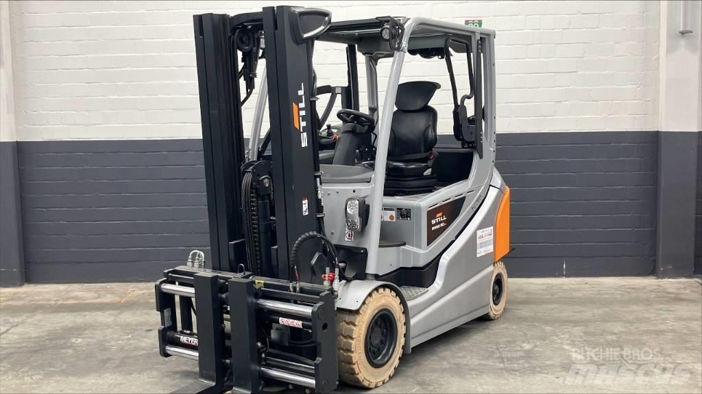 Still RX 60-30 Electric forklift trucks