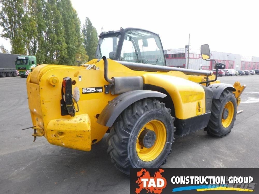 JCB 535-140 Hiviz Telescopic handlers