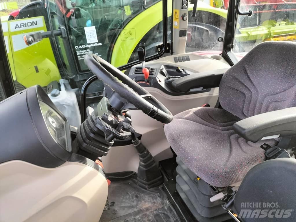 Massey Ferguson 4709 Tractors