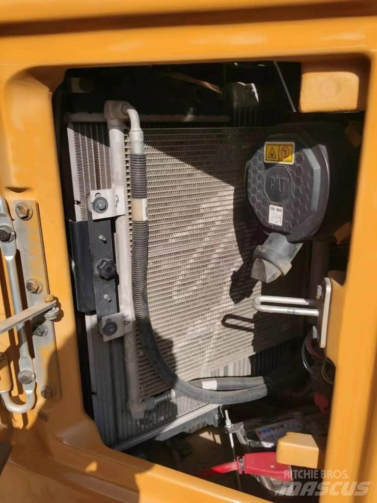 CAT 306 Mini excavators < 7t (Mini diggers)