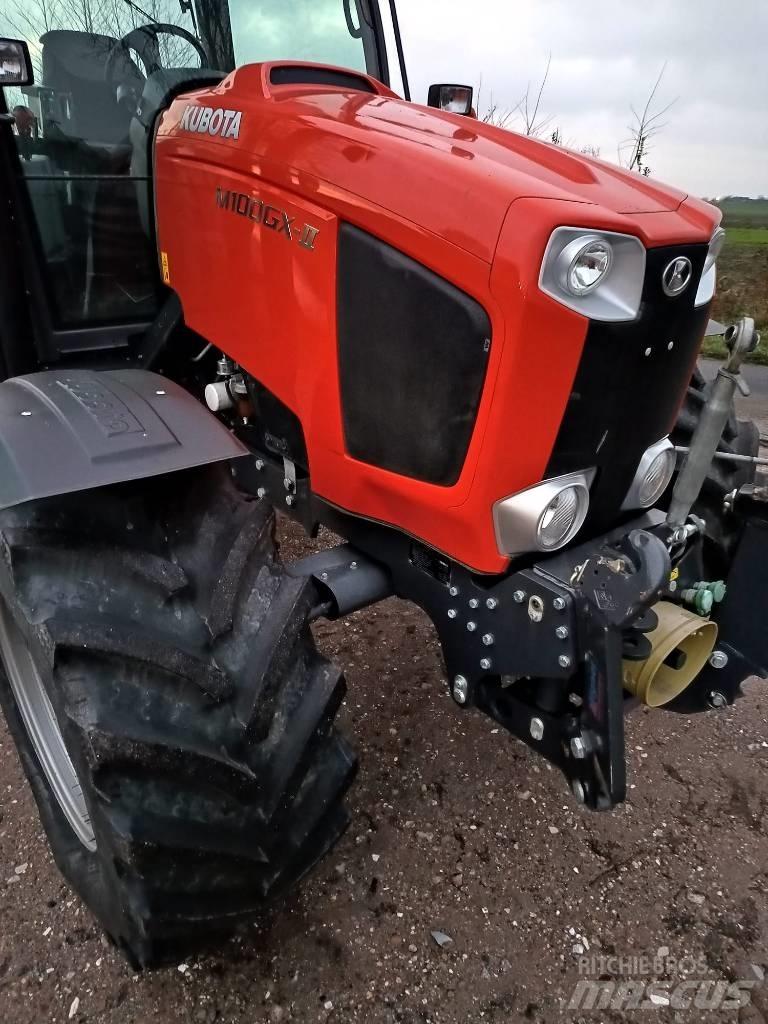 Kubota M 100 GX Tractors