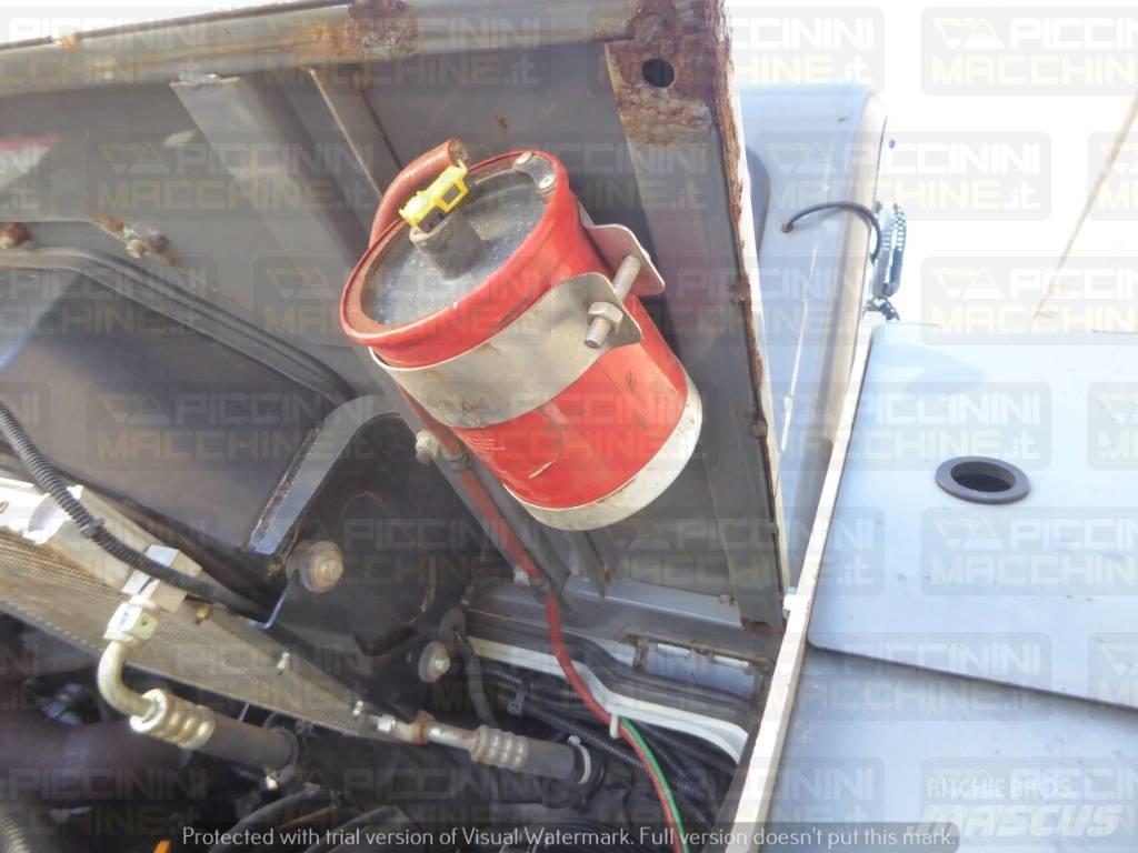 Takeuchi TL6R Crawler loaders