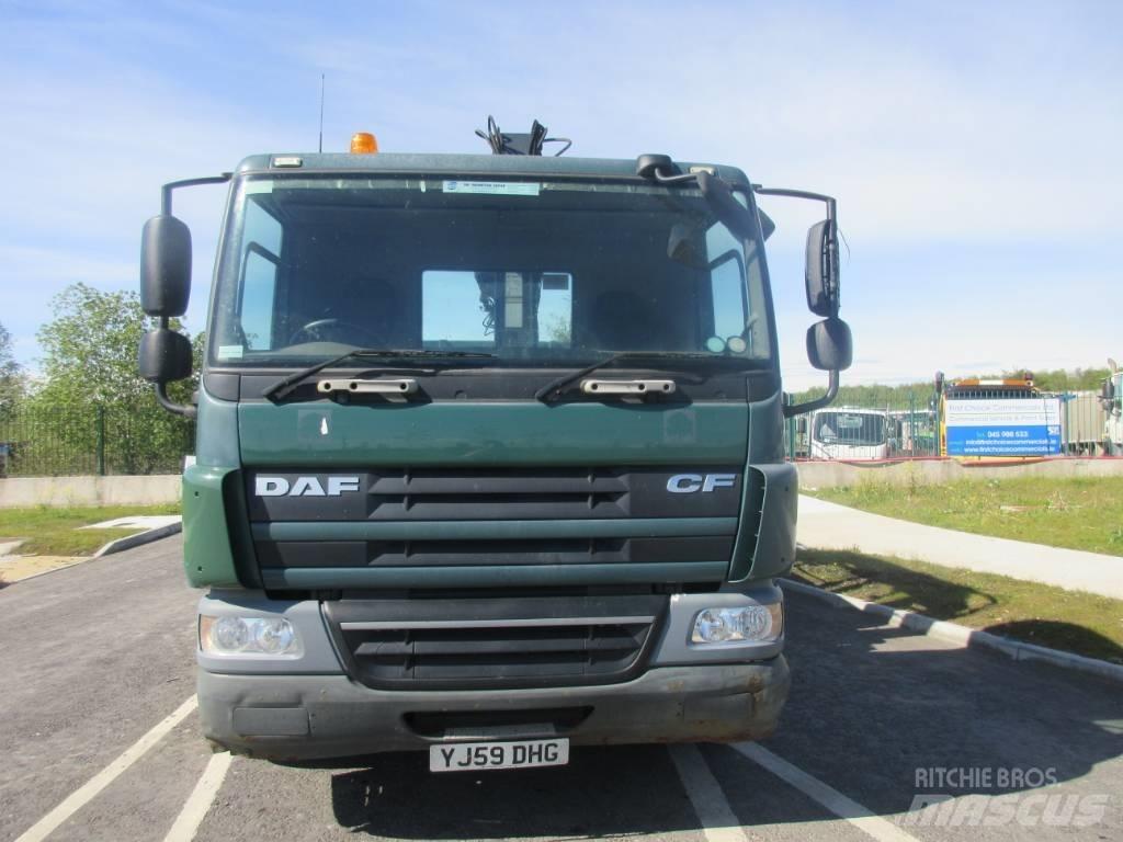 DAF 75.310 Truck mounted cranes