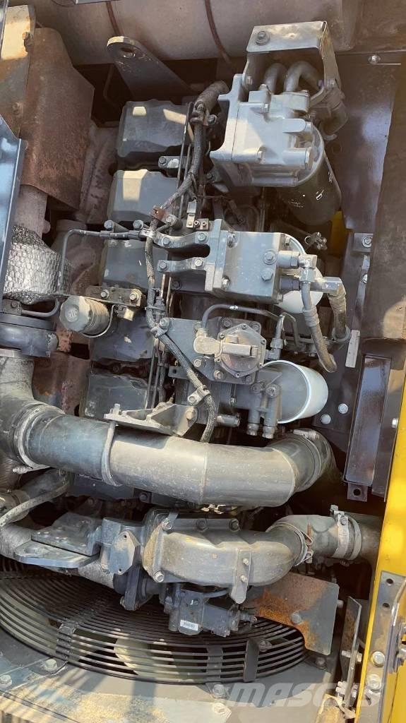 Komatsu PC 400 LC-8 Crawler excavators